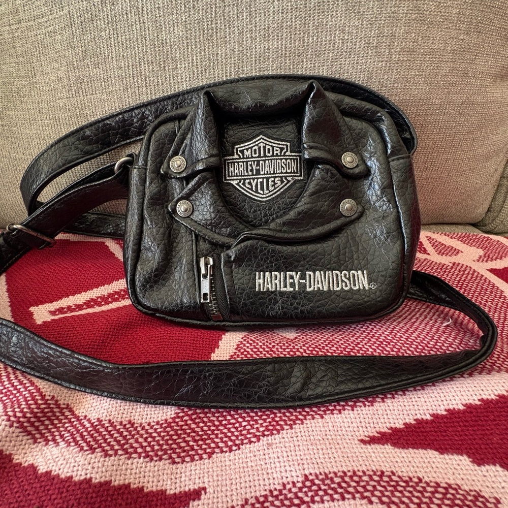 Harley-Davidson Girls' PU Biker Jacket Style Crossbody Bag, Black 7130762 - Picture 4 of 5